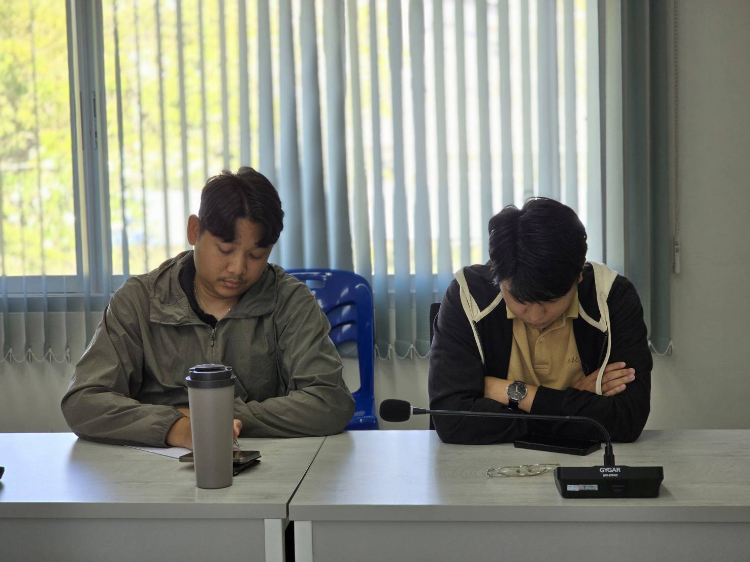 title - ปฏิรูปที่ดินจังหวัดเพชรบุรี ประชุมช้าราชการและเจ้าหน้าที่ ส.ป.ก.เพชรบุรี